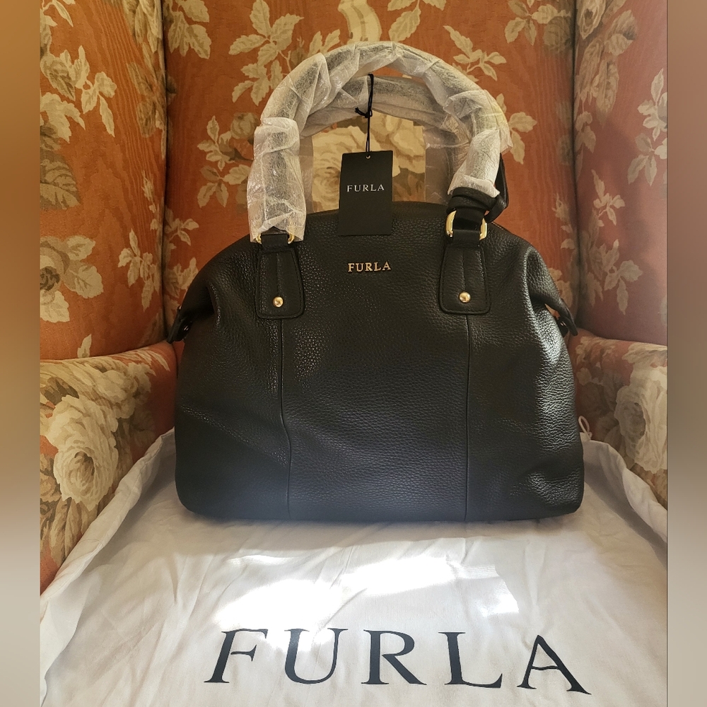 RARE FURLA Leather Black Bag NWT - Picture 1 of 5